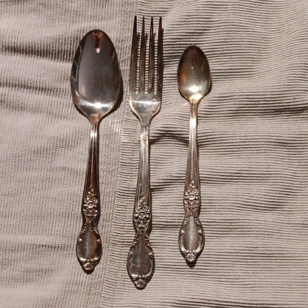 Vintage WM Roger & Son Serving Set Silver Plate